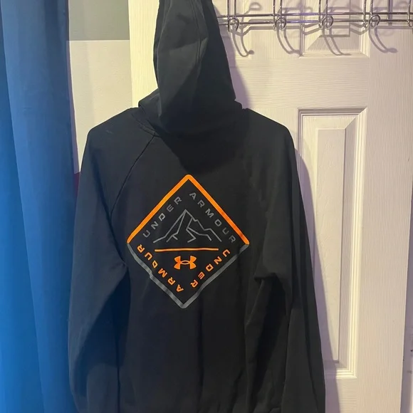 Under Armour Hoodie - Picture 3 of 3